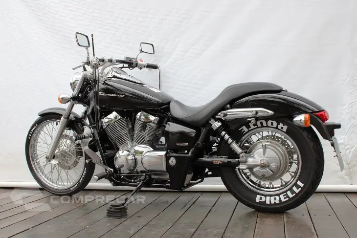 HONDA SHADOW 750