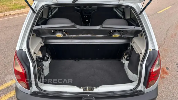 CELTA 1.0 MPFI Life 8V