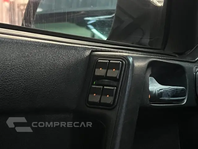 ASTRA HATCH - 2.0 MPFI ADVANTAGE 8V 4P MANUAL