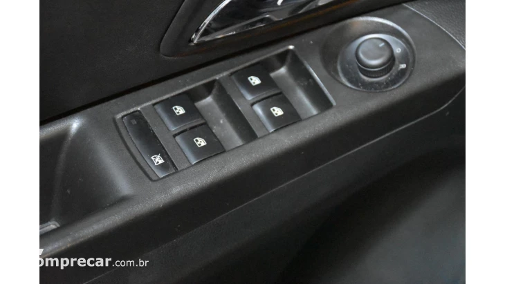 CRUZE SEDAN - 1.8 LT 16V 4P AUTOMÁTICO