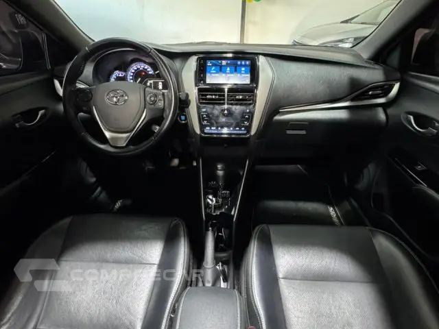 YARIS HATCH - 1.5 16V XLS CONNECT MULTIDRIVE