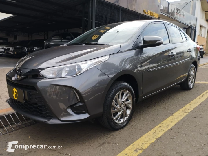 Yaris Sedan 1.5 16V 4P FLEX XS CONNECT MULTIDRIVE AUTOMÁTICO