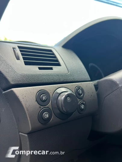 VECTRA 2.0 MPFI GT Hatch 8V
