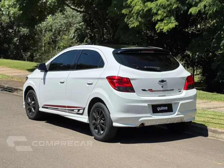 ONIX 1.4 MPFI Effect 8V