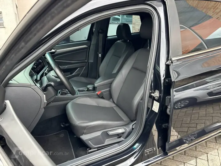 JETTA R-Line 250 TSI 1.4 Flex 16V Aut.