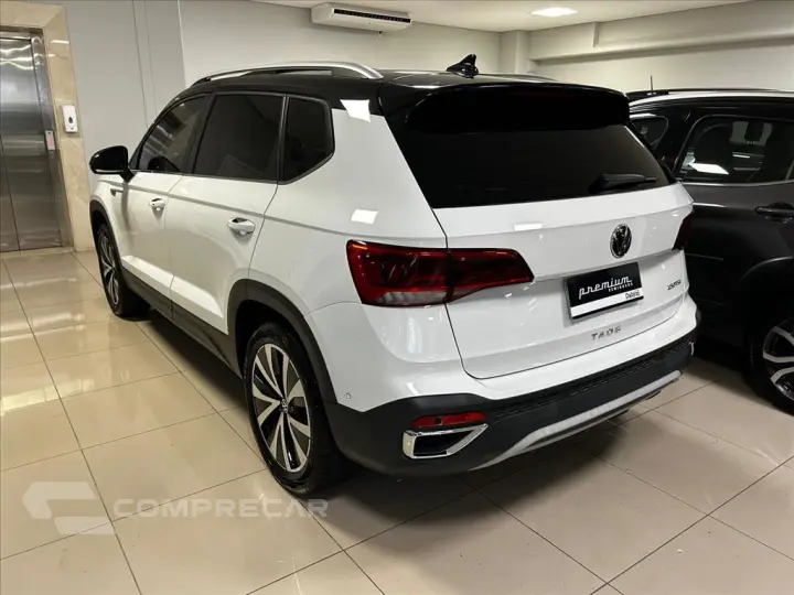 TAOS 1.4 250 TSI TOTAL FLEX HIGHLINE AUTOMÁTICO