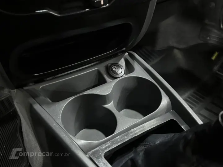 STRADA 1.4 MPI WORKING CS 8V FLEX 2P MANUAL