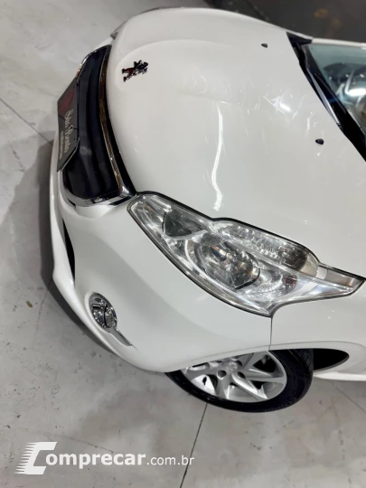 208 1.5 ACTIVE PACK 8V FLEX 4P MANUAL