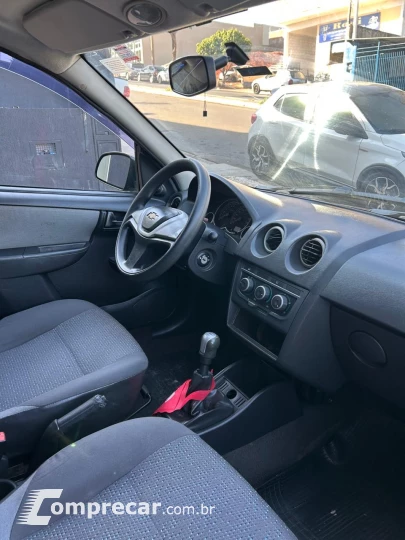 CELTA 1.0 MPFI LT 8V