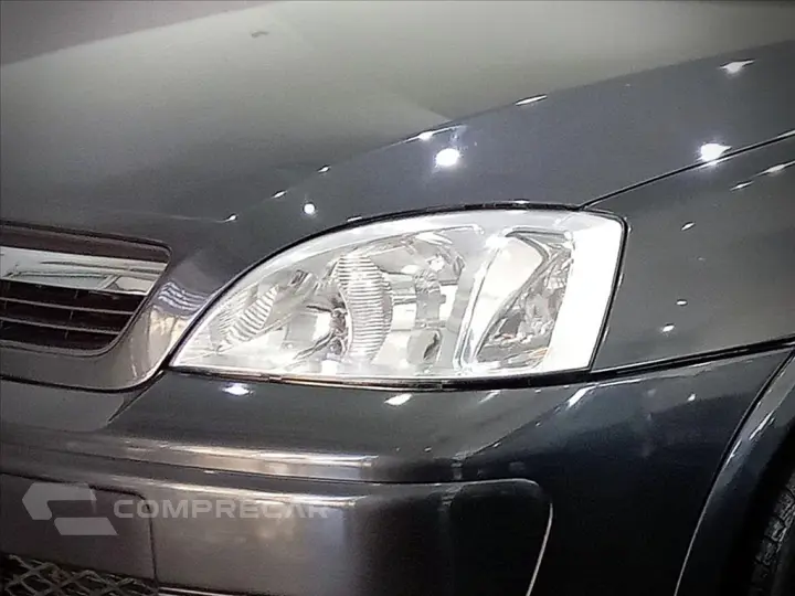 CORSA 1.4 MPFI PREMIUM SEDAN 8V FLEX 4P MANUAL