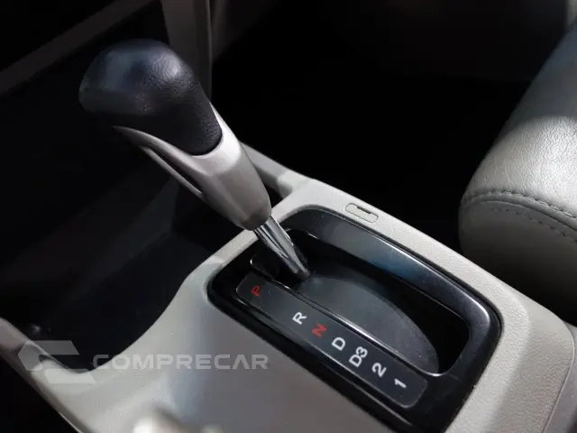 CIVIC - 1.8 LXS 16V 4P AUTOMÁTICO