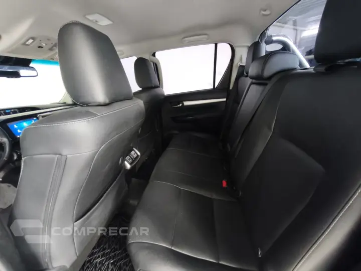 HILUX 2.8 D-4d Turbo CD SRX 4X4