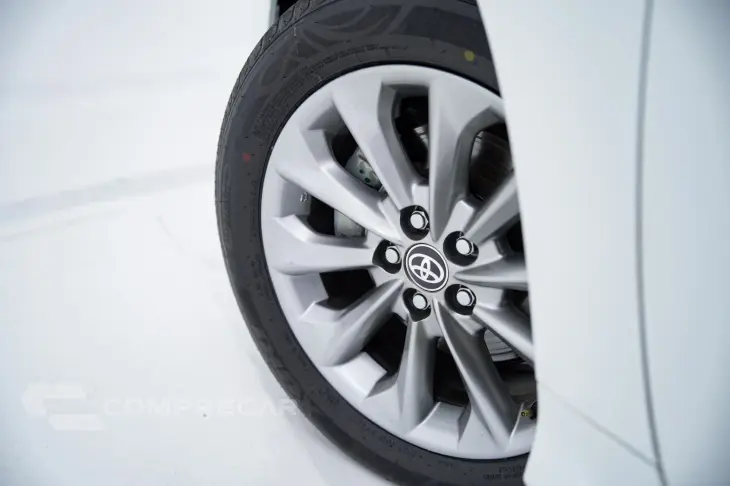 Corolla GLi 2.0 16V Flex Aut.