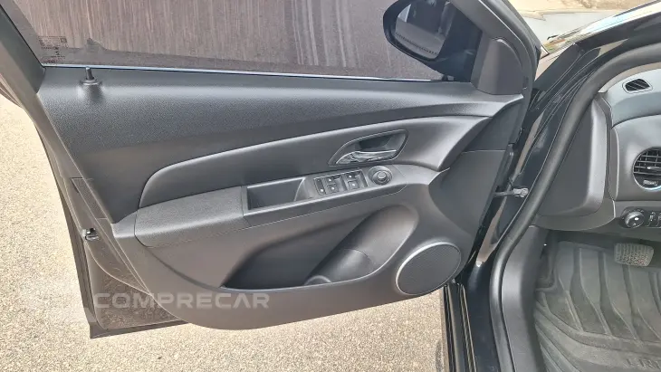 CRUZE 1.8 LT Sport6 16V