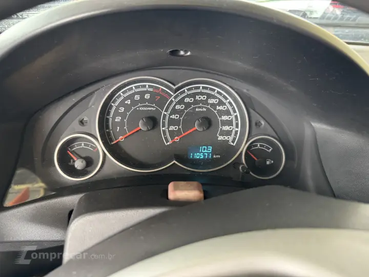 CELTA 1.0 MPFI LT 8V