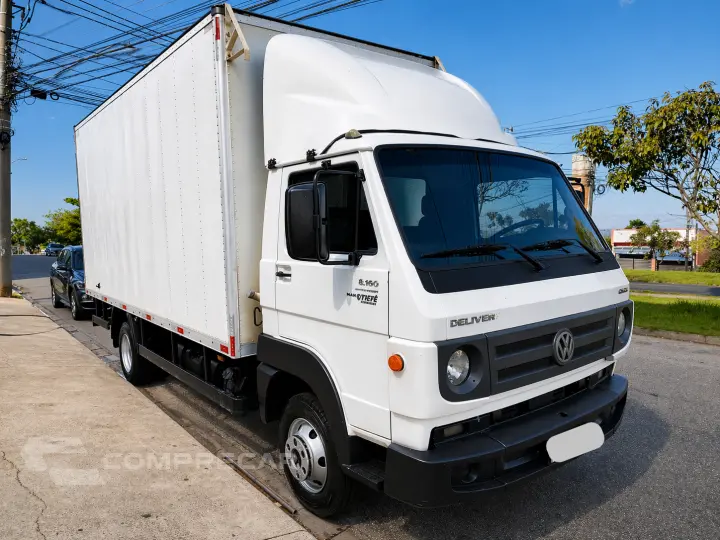 Delivery 8.160 + Baú Facchini