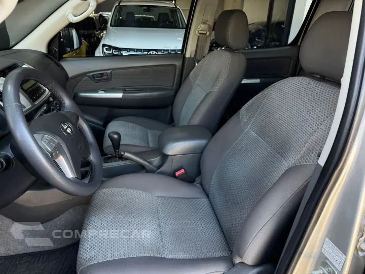 Hilux CD SR 4x2 2.7 16V/2.7 Flex Aut.