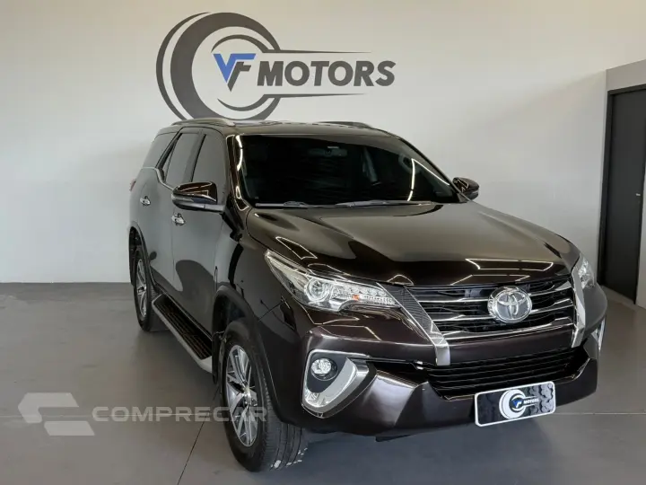 HILUX SW4 2.8 SRX 4X4 7 LUGARES 16V TURBO INTERCOOLER DIESEL