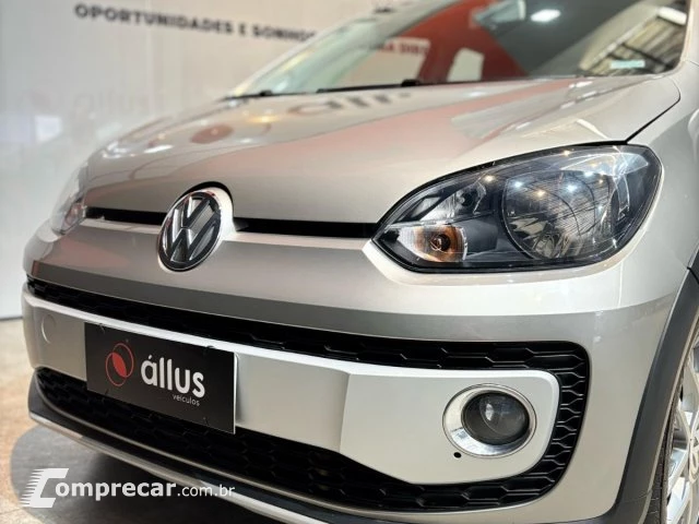CROSS UP - 1.0 TSI 12V 4P MANUAL