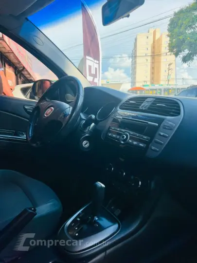 Bravo ESSENCE Dualogic 1.8 Flex 16V 5p