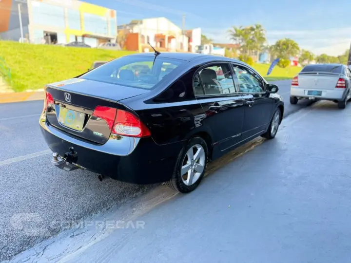 Civic Sedan LXS 1.8/1.8 Flex 16V Mec. 4p