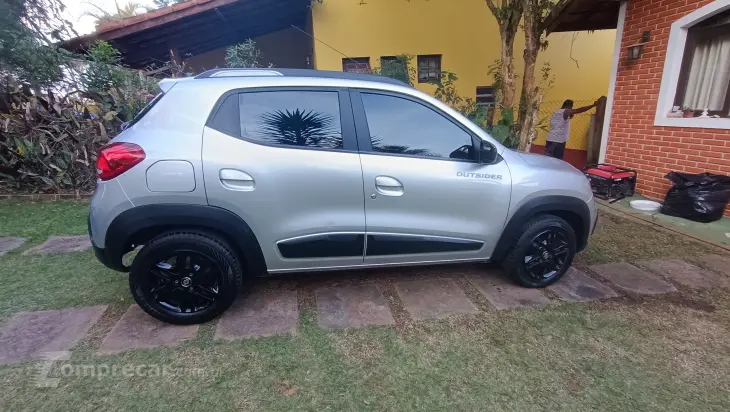 KWID 1.0 12V SCE Outsider