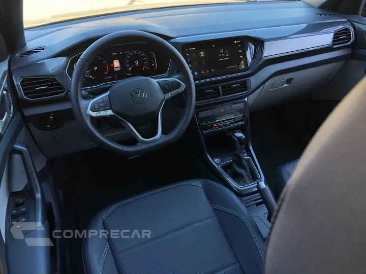 T-Cross 1.4 250 Tsi Total Flex Highline Automático