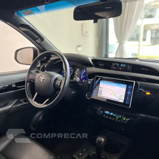 HILUX 2.8 D-4d Turbo CD SRX 4X4