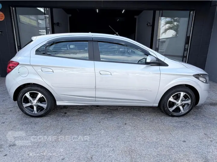 ONIX 1.4 MPFI LTZ 8V FLEX 4P AUTOMÁTICO