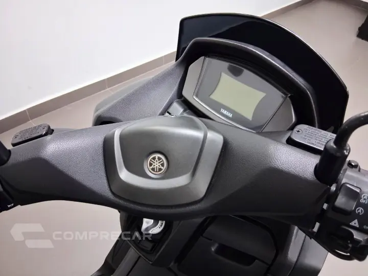 YAMAHA NMAX 160 ABS