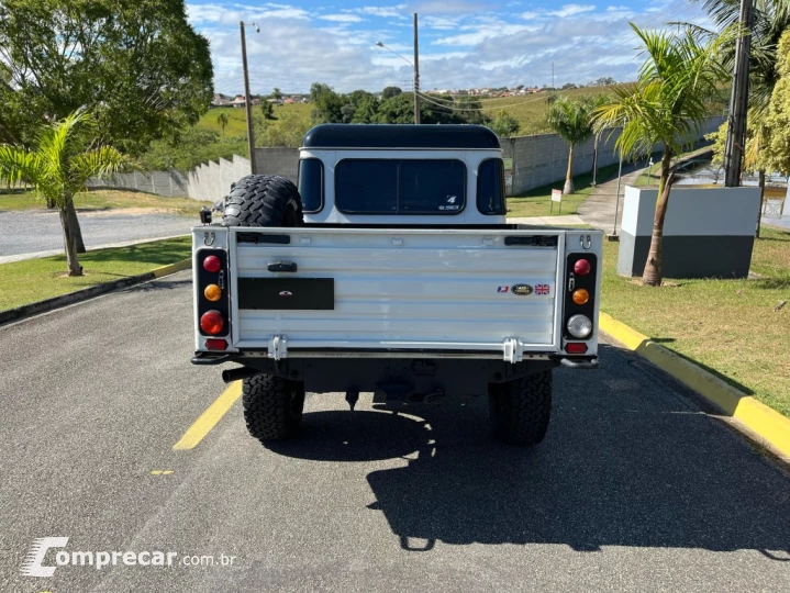DEFENDER 2.5 SW HCPU 130 4X4 TURBO DIESEL 4P MANUAL