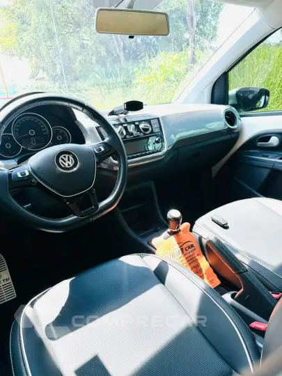 CROSS UP 1.0 TSI 12V