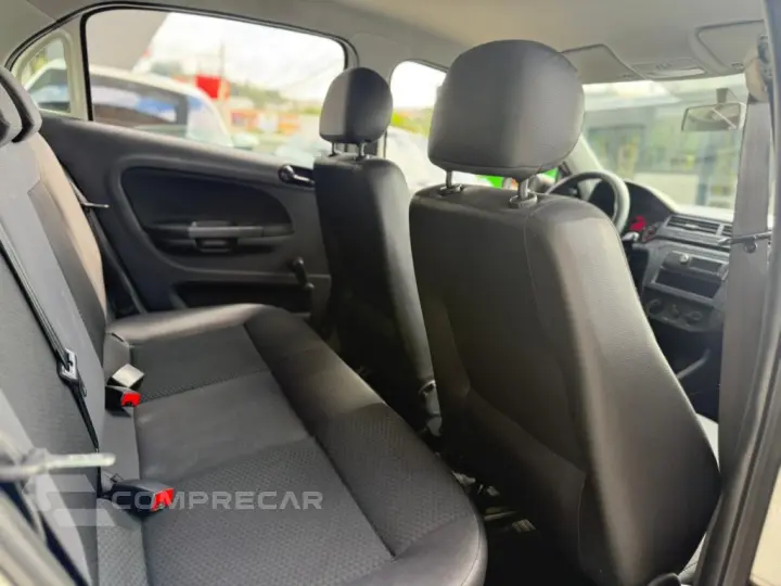 VOYAGE 1.0 12V MPI TOTALFLEX 4P MANUAL