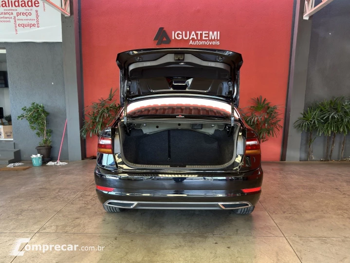 JETTA 1.4 250 TSI TOTAL FLEX R-LINE TIPTRONIC