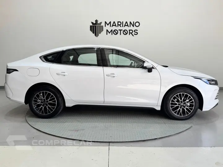 KING 1.5 DM-I PHEV GS AUTOMÁTICO
