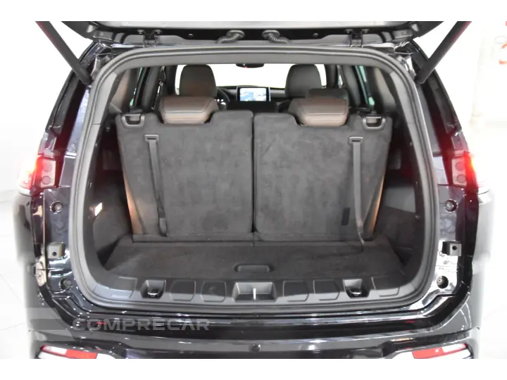 COMMANDER 1.3 T270 TURBO FLEX OVERLAND AT6