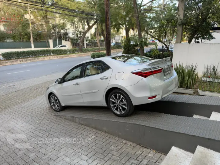COROLLA 2.0 Altis 16V