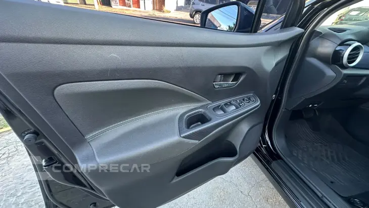 VERSA 1.6 16V Advance