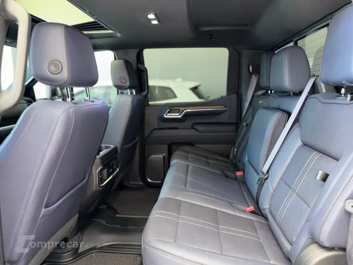 SILVERADO 5.3 V8 1500 High Country 4X4