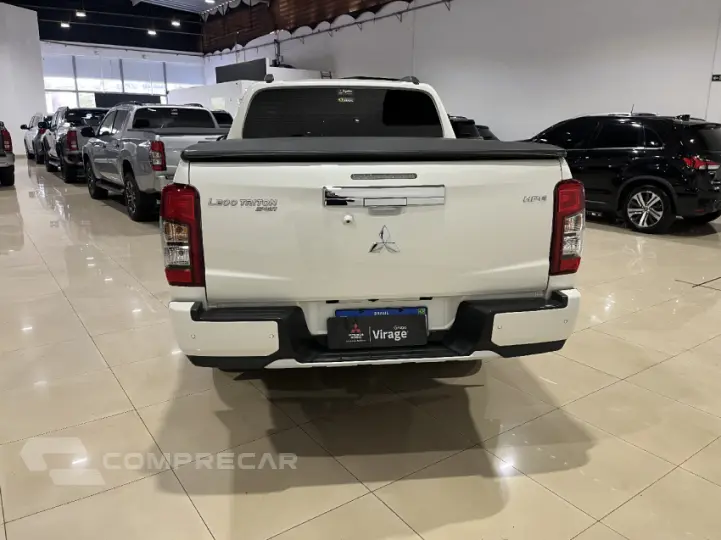 L200 TRITON 2.4 16V Turbo Sport HPE CD 4X4