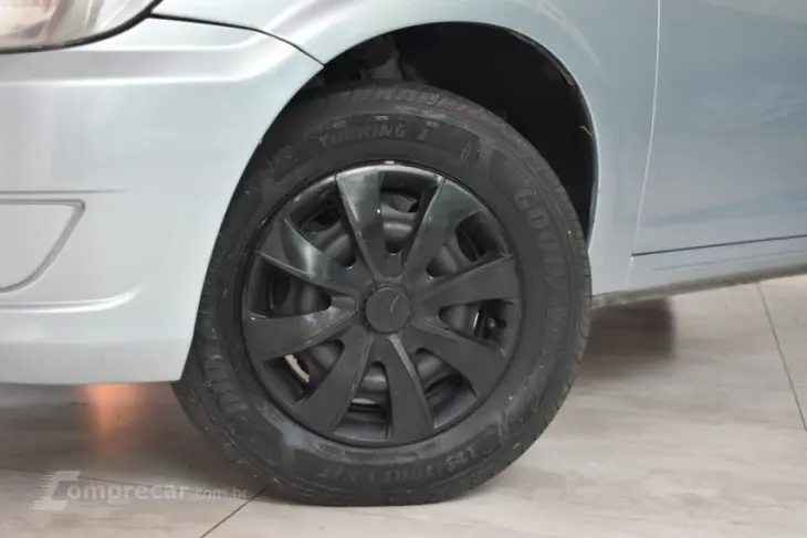 CELTA 1.0 MPFI LS 8V