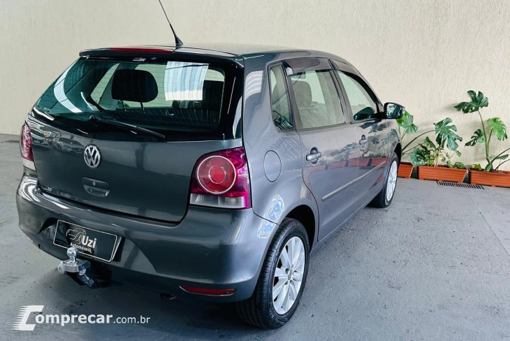 POLO 1.6 MI 8V
