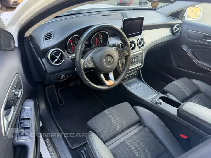 GLA 200 Advance 1.6/1.6 TB 16V Flex Aut.