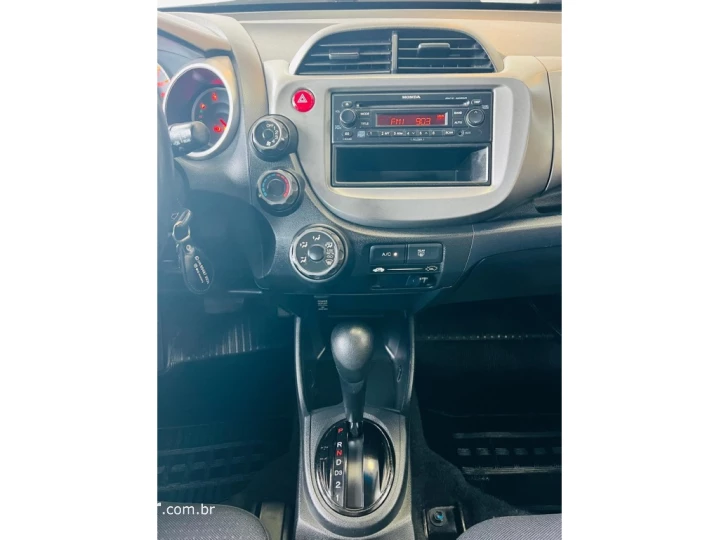 FIT 1.4 LXL 16V FLEX 4P AUTOMÁTICO