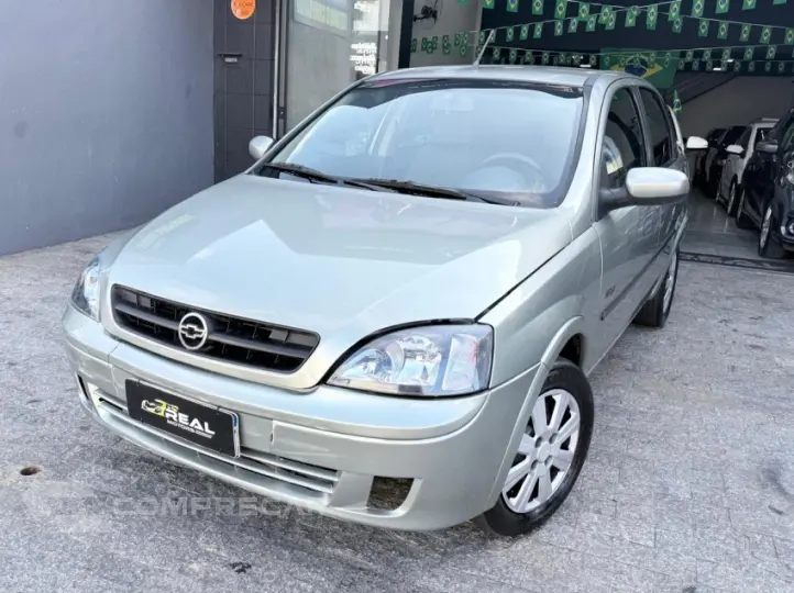 CORSA 1.8 MPFI Sedan 8V
