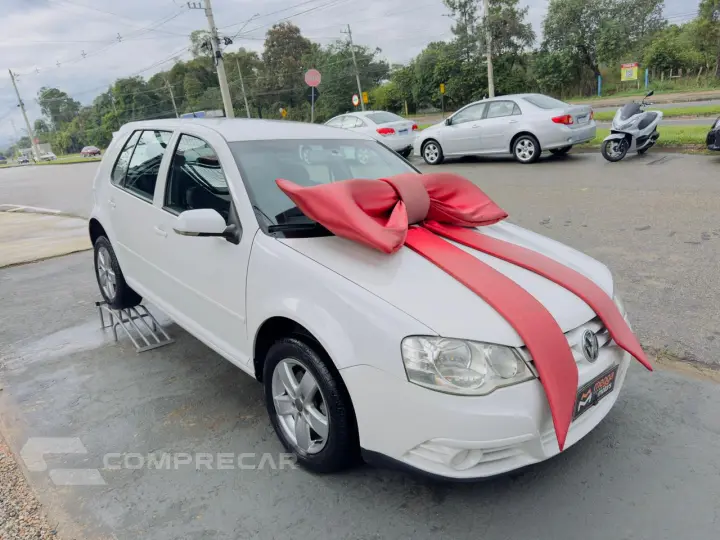 Golf 2.0 4P AUTOMÁTICO