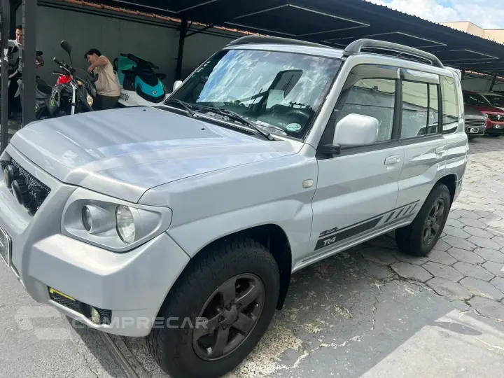 PAJERO TR4 2.0 4X4 16V 140CV FLEX 4P AUTOMÁTICO
