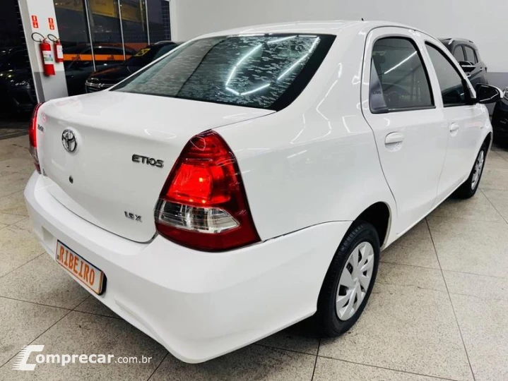 ETIOS X PLUS SEDAN 1.5 FLEX 16V 4P MEC.