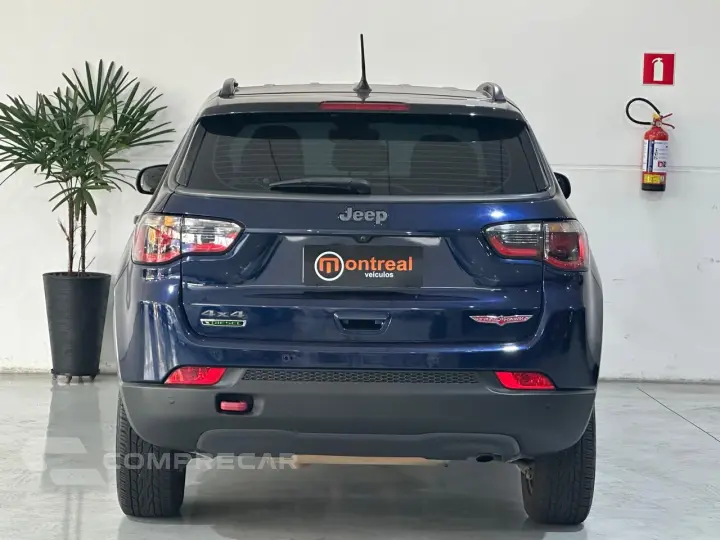 COMPASS 2.0 16V Trailhawk 4X4