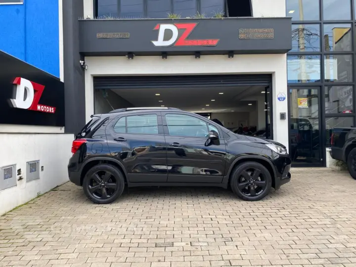 TRACKER 1.4 16V Turbo Midnight